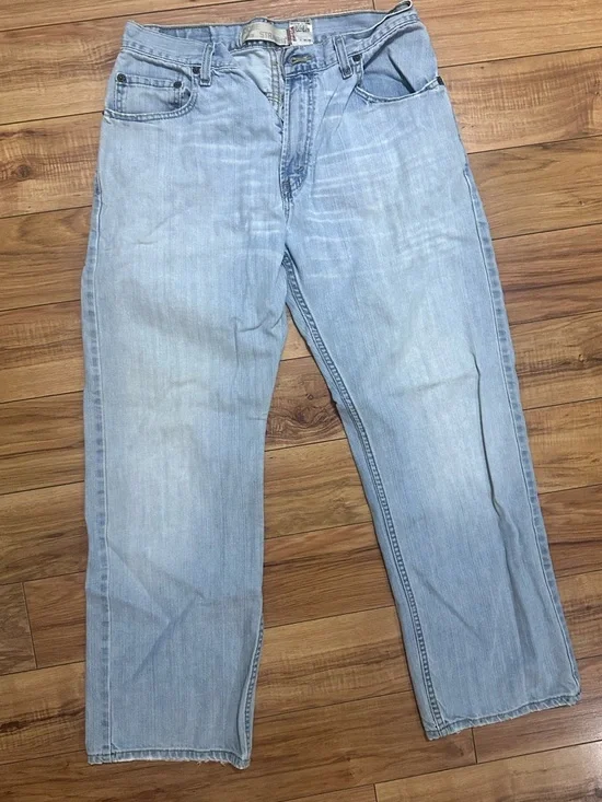 Levi jeans - Picture 1 of 4